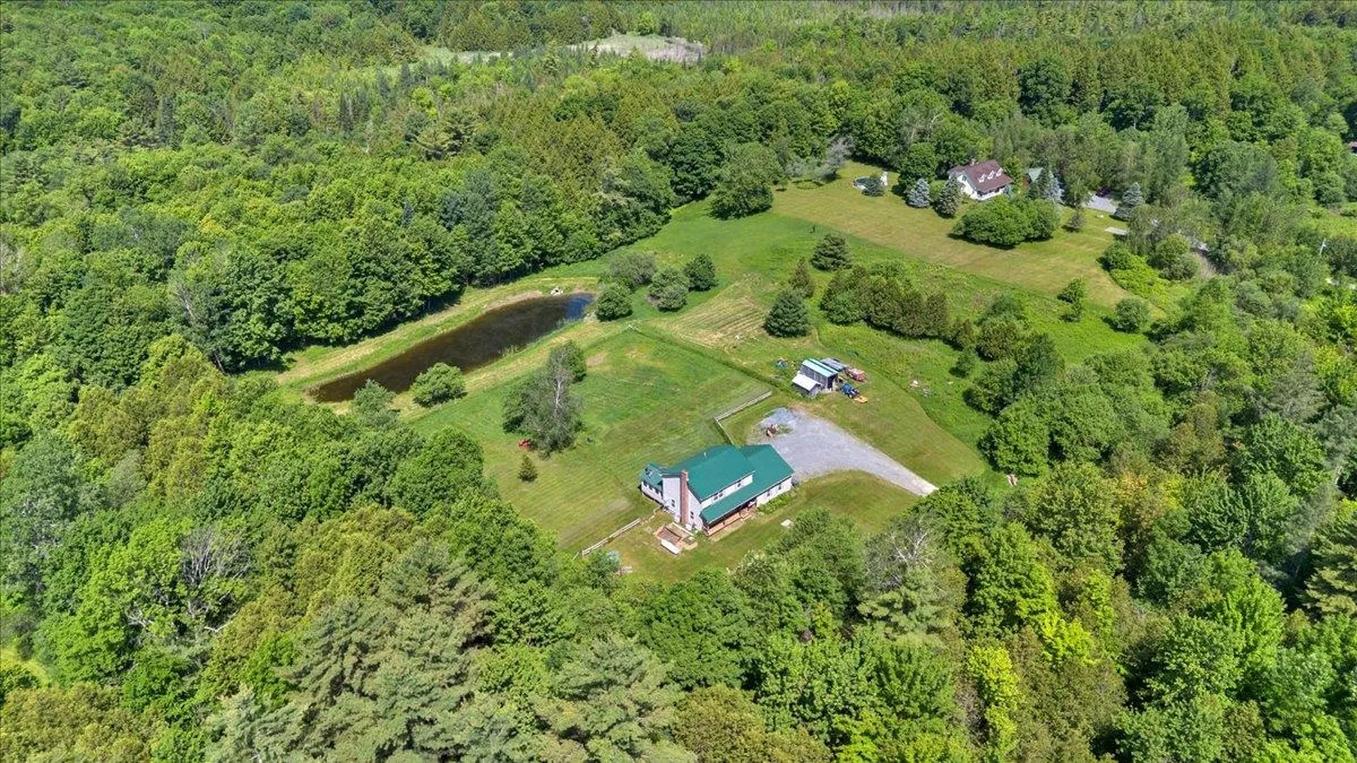 82 West Street Road Fairfax VT 05454