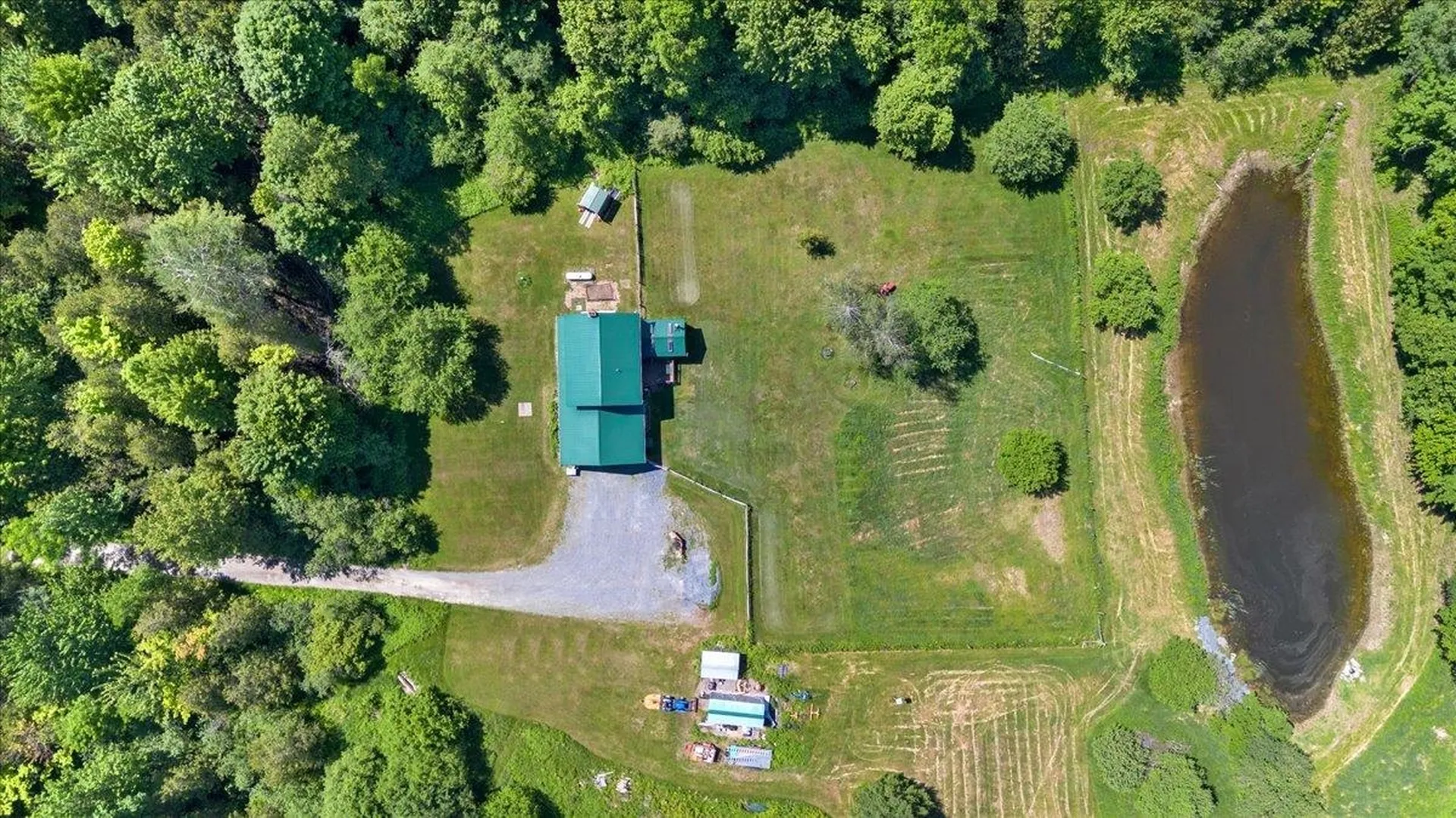 82 West Street Road Fairfax VT 05454