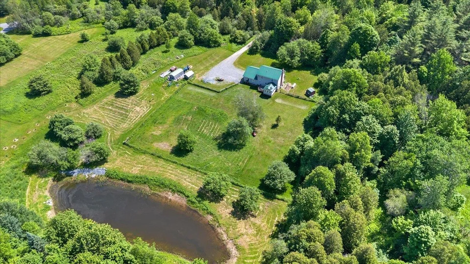82 West Street Road Fairfax VT 05454