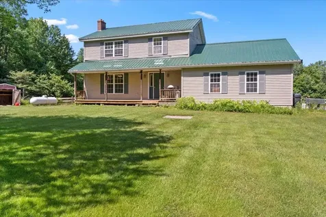 82 West Street Road Fairfax VT 05454