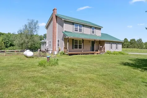 82 West Street Road Fairfax VT 05454