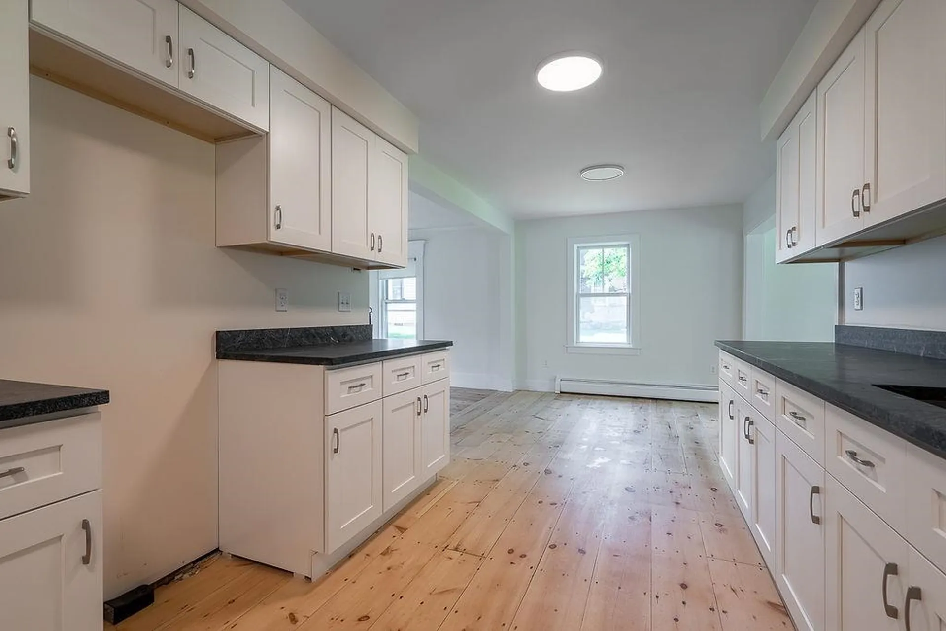 135 Pepperrell Road Kittery ME 03905