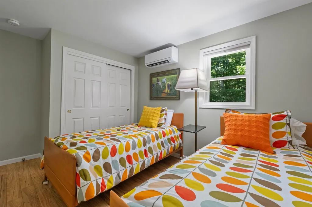 5 Lloyd Road Wolfeboro NH 03894