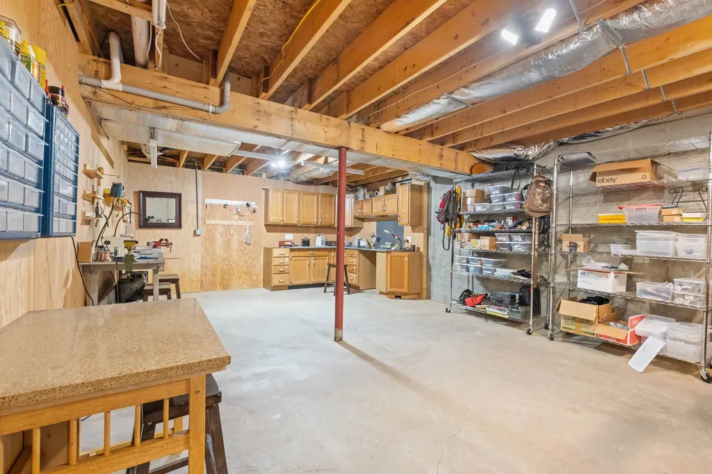 5 Lloyd Road Wolfeboro NH 03894
