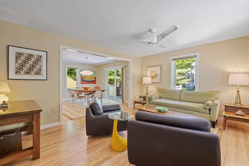 5 Lloyd Road Wolfeboro NH 03894