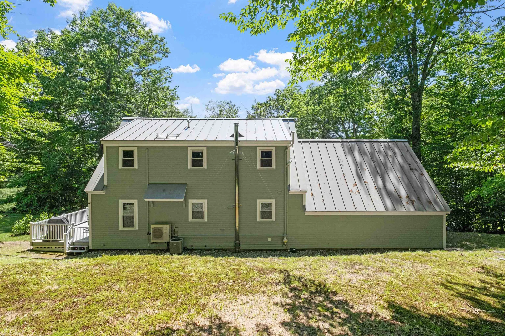 5 Lloyd Road Wolfeboro NH 03894