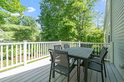 5 Lloyd Road Wolfeboro NH 03894