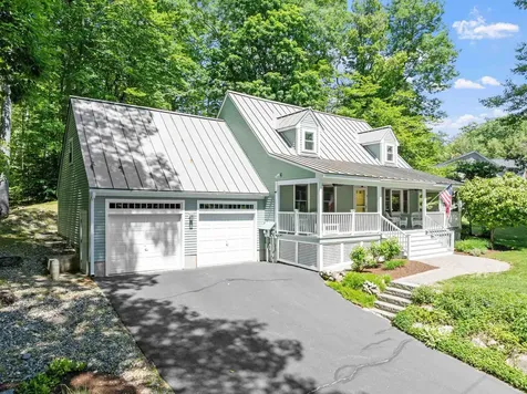 5 Lloyd Road Wolfeboro NH 03894