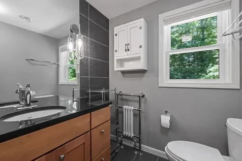 5 Lloyd Road Wolfeboro NH 03894