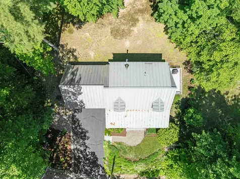 5 Lloyd Road Wolfeboro NH 03894