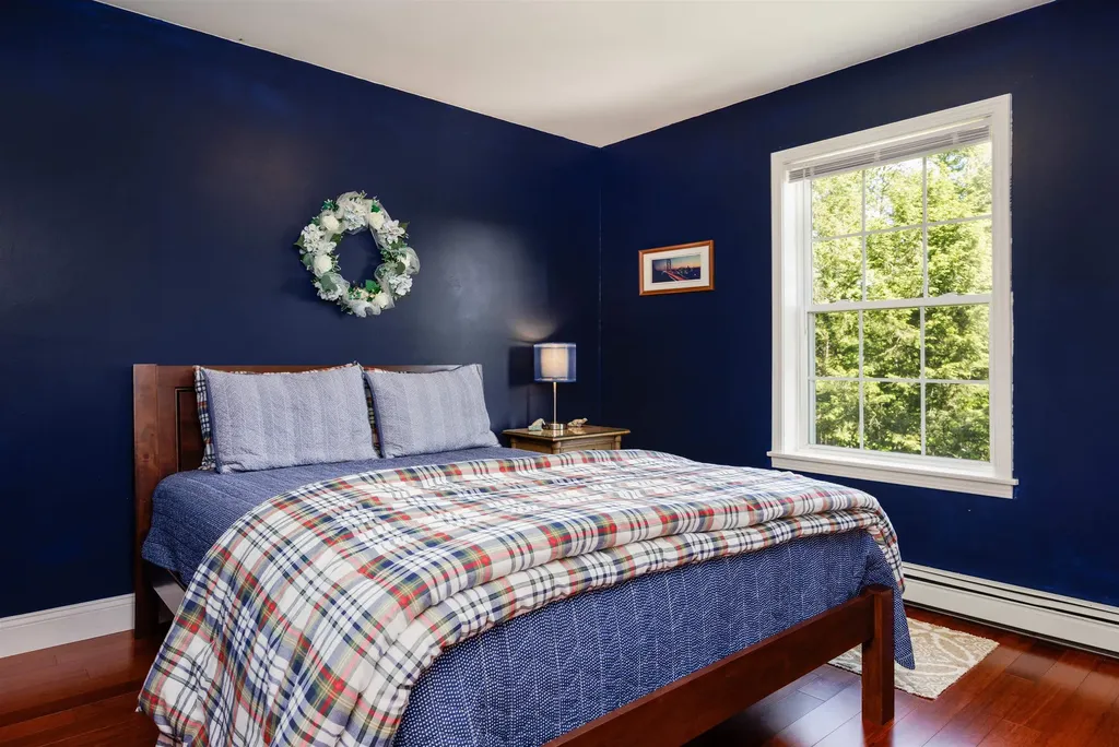46 Davenport Lane Hartford VT 05059