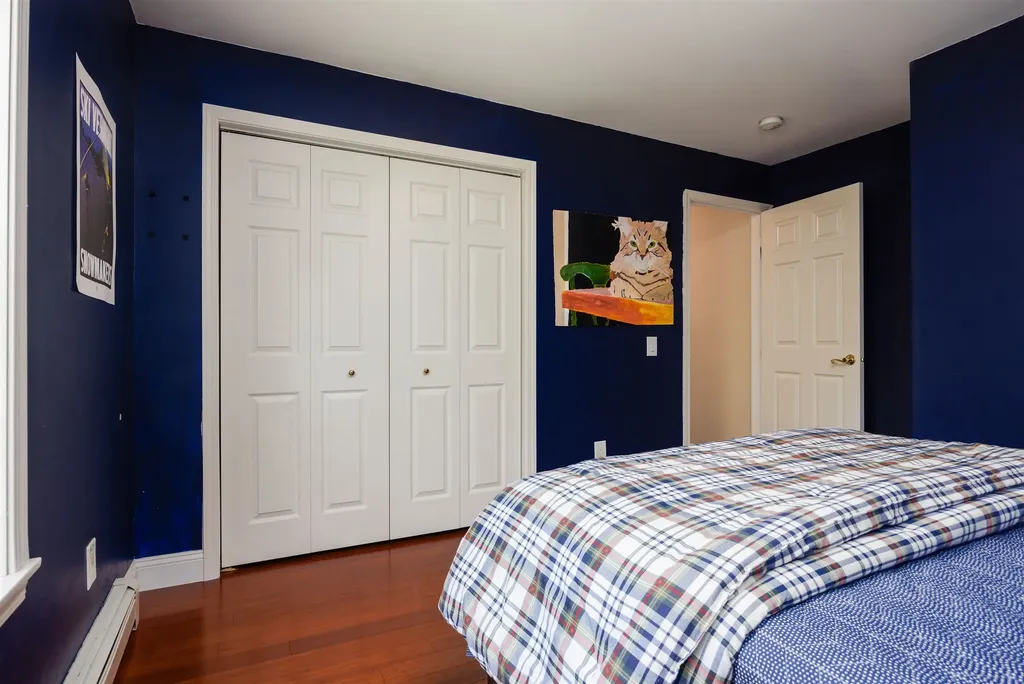 46 Davenport Lane Hartford VT 05059