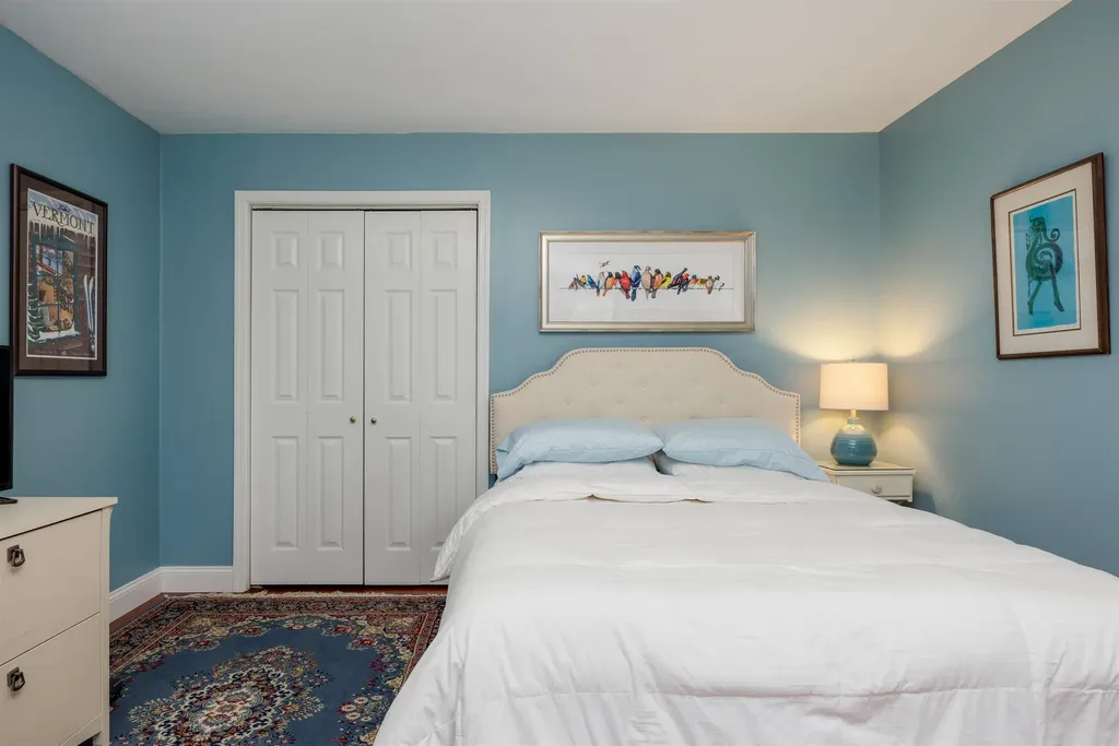 46 Davenport Lane Hartford VT 05059