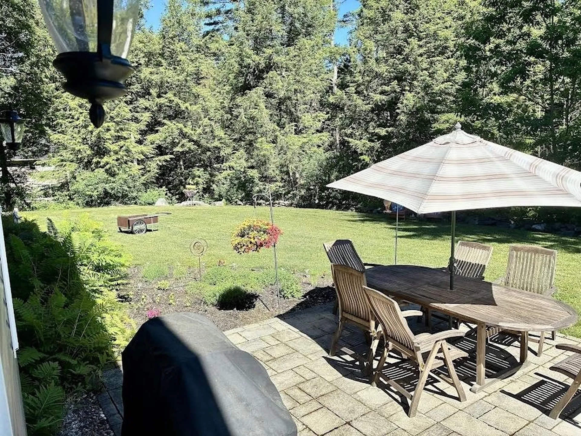 46 Davenport Lane Hartford VT 05059