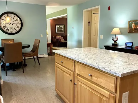46 Davenport Lane Hartford VT 05059