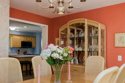46 Davenport Lane Hartford VT 05059