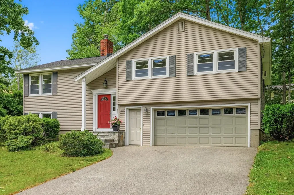 15 Harding Road Portsmouth NH 03801