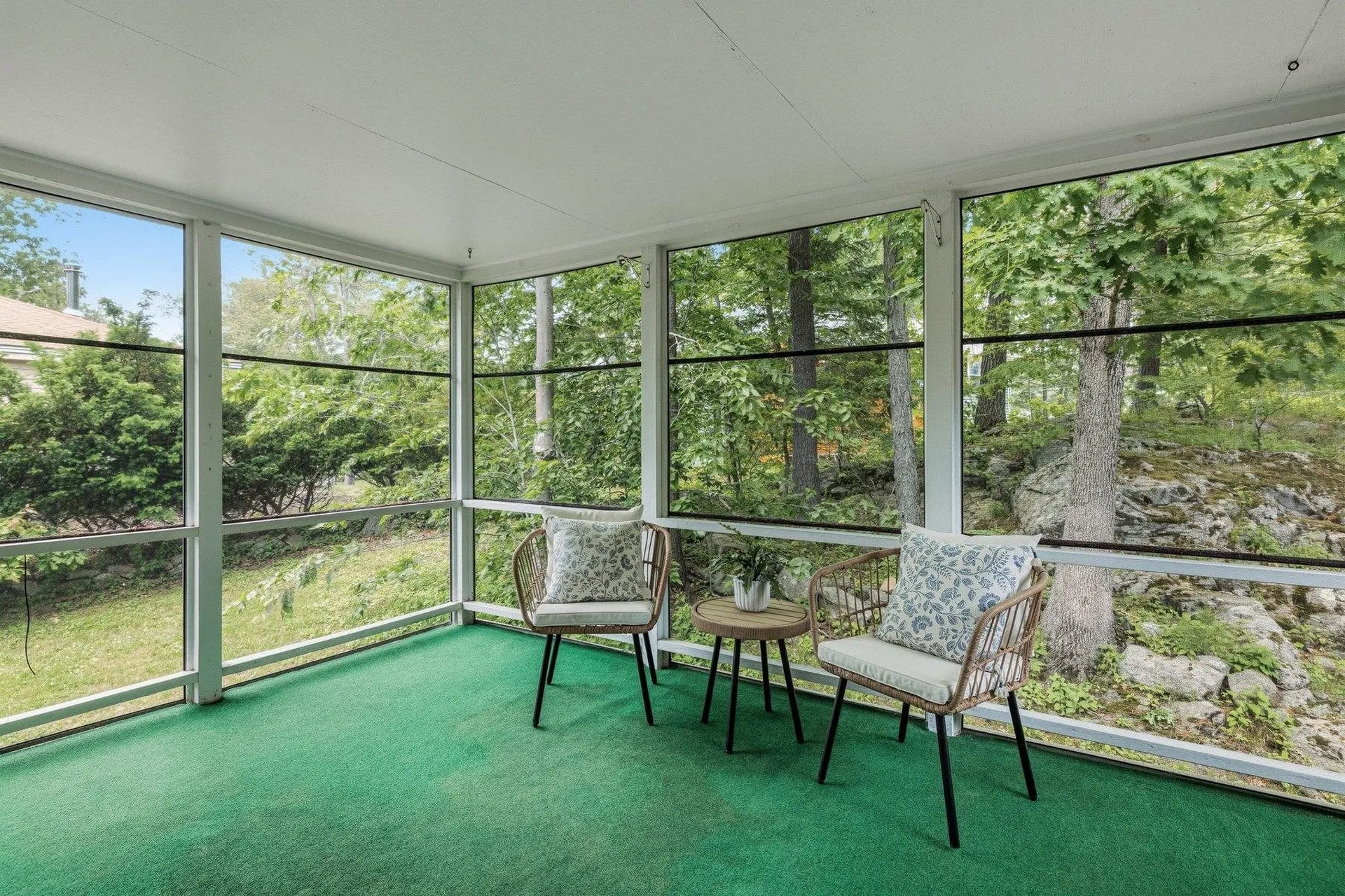 15 Harding Road Portsmouth NH 03801