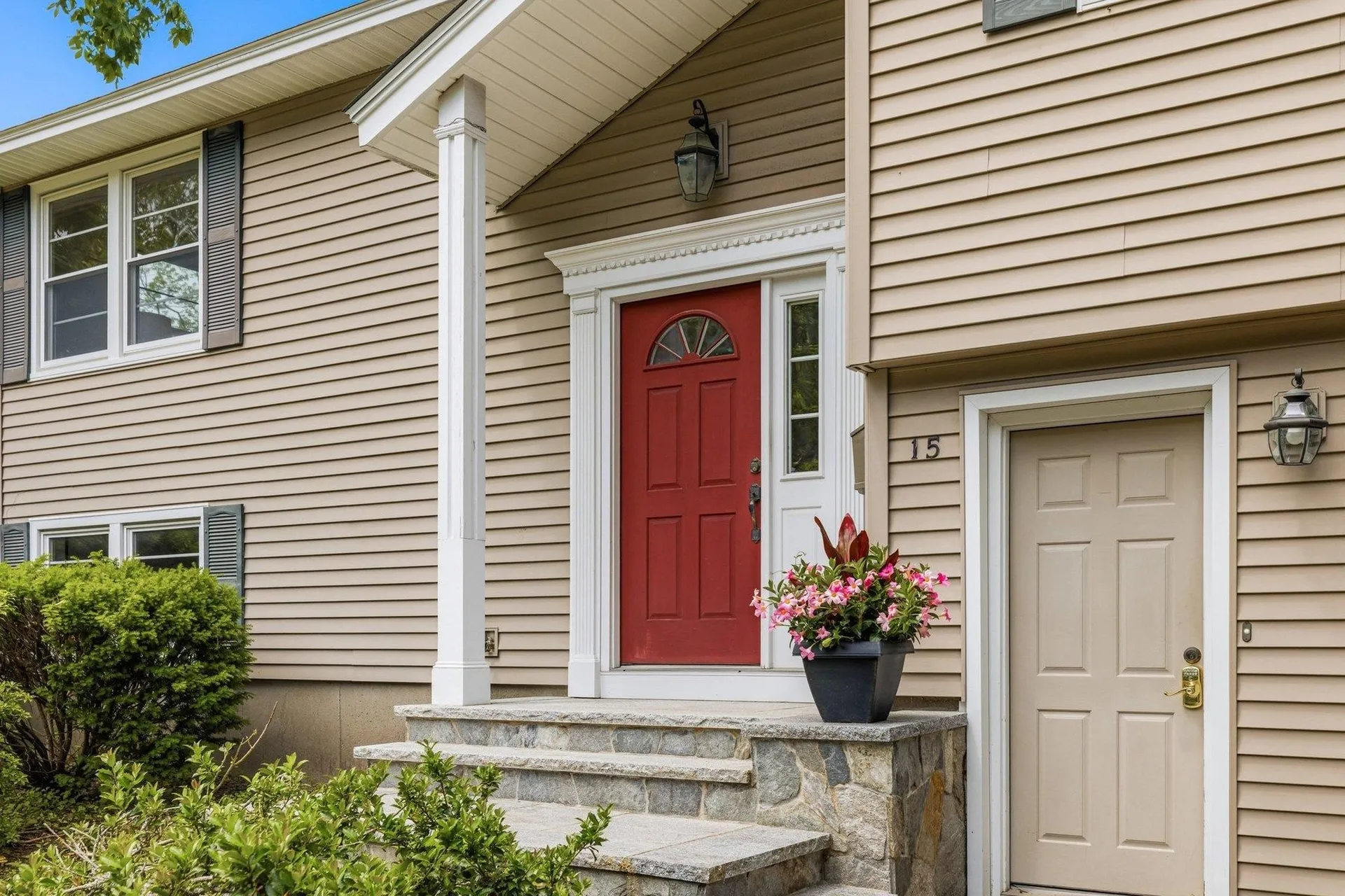 15 Harding Road Portsmouth NH 03801