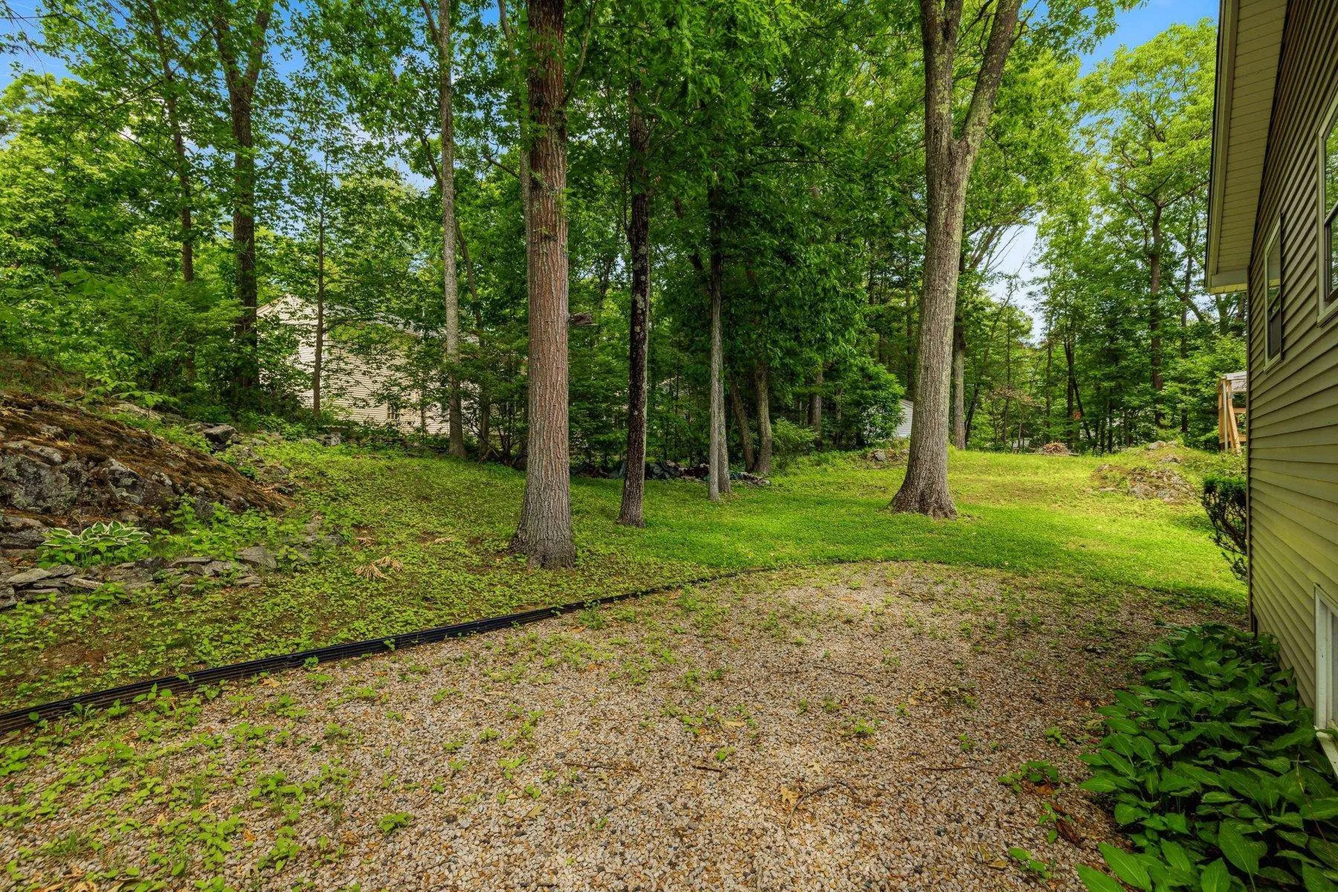 15 Harding Road Portsmouth NH 03801