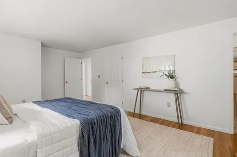 15 Harding Road Portsmouth NH 03801