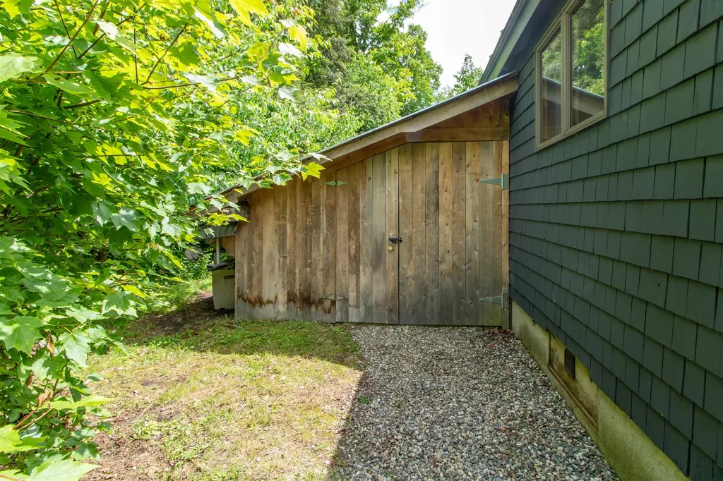 40 Orchard Road Burke VT 05832