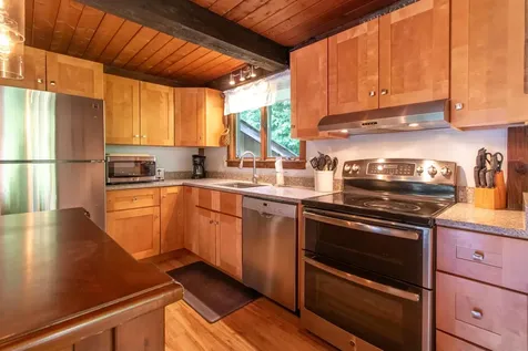 40 Orchard Road Burke VT 05832