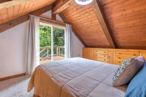 40 Orchard Road Burke VT 05832