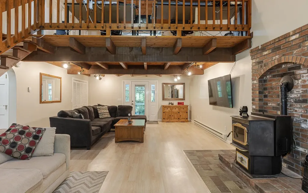 574 Fitzwilliam Road Jaffrey NH 03452