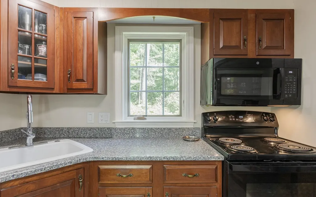 574 Fitzwilliam Road Jaffrey NH 03452