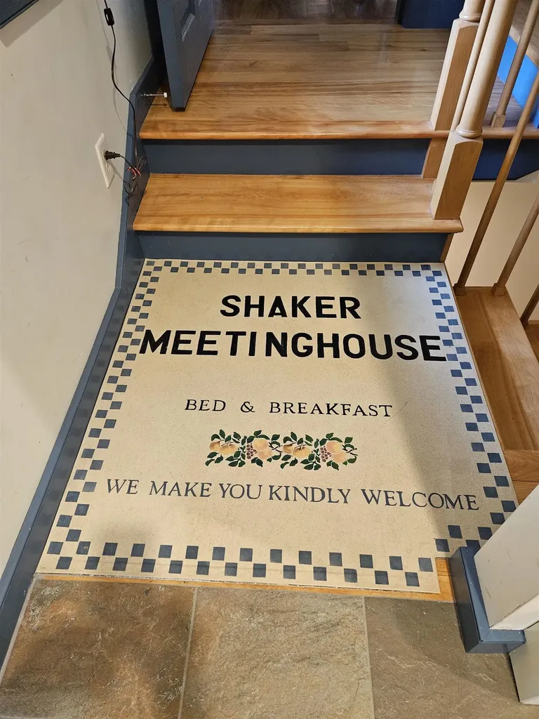1502 King Hill Road New London NH 03257