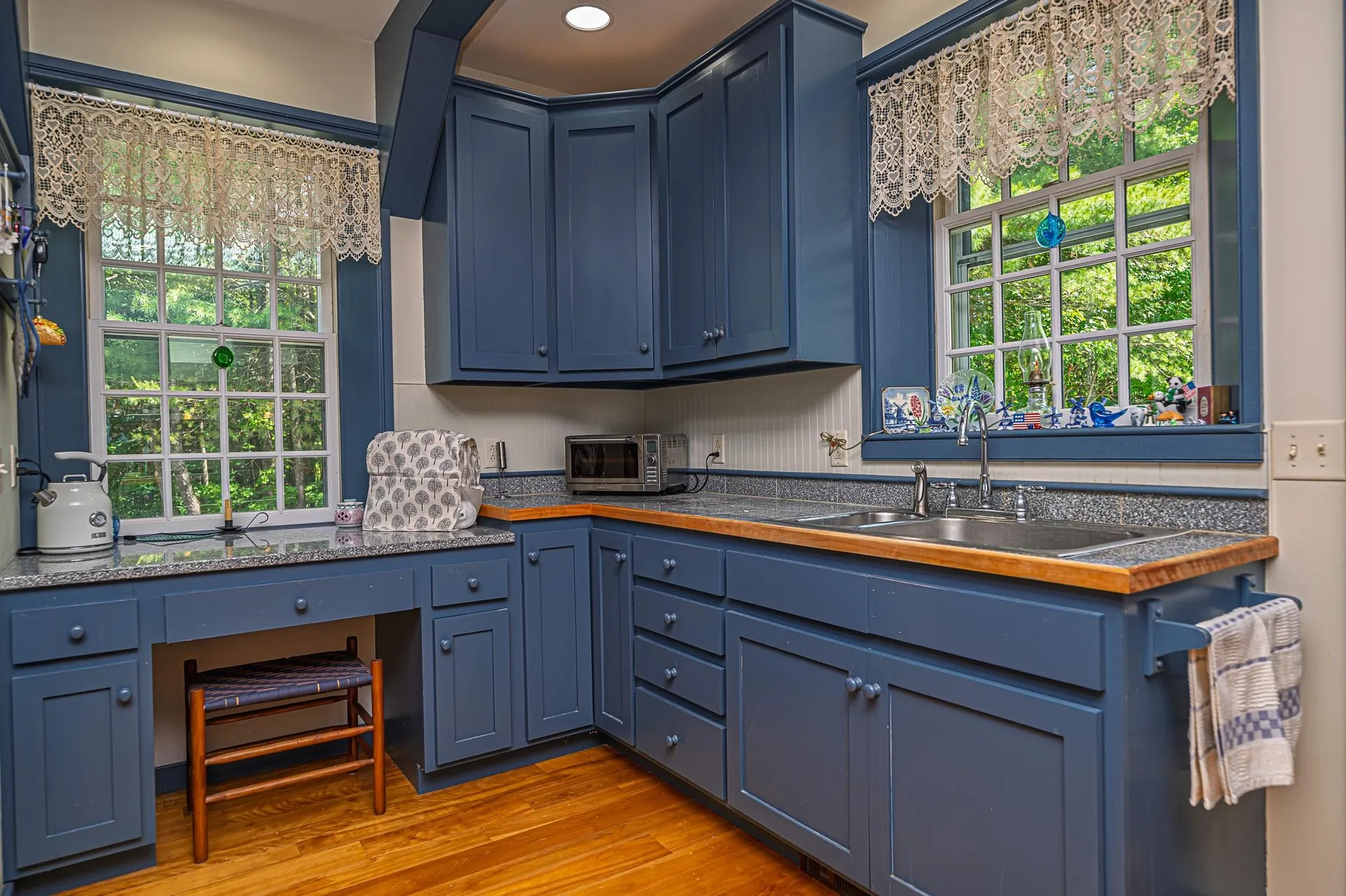 1502 King Hill Road New London NH 03257