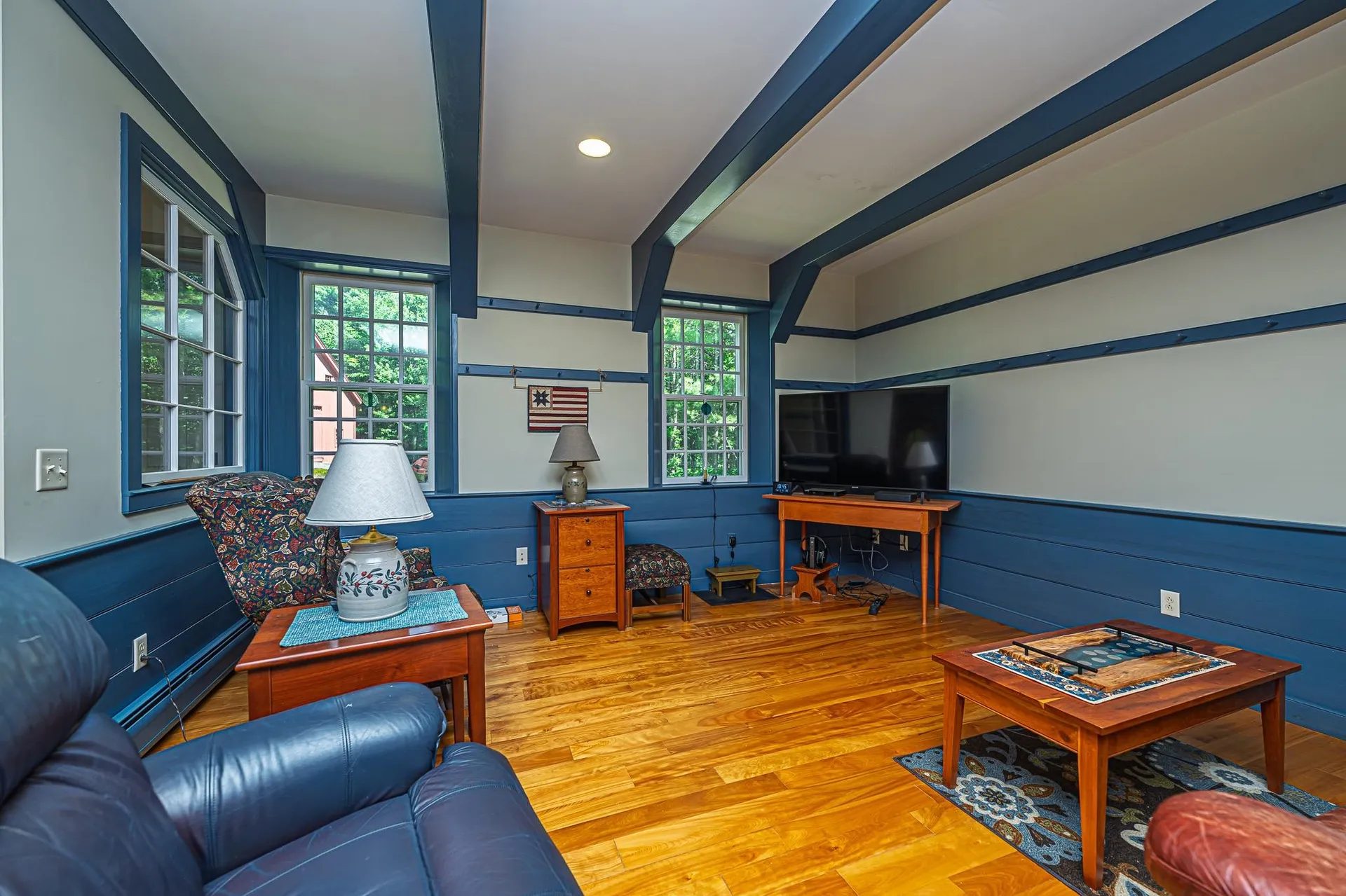 1502 King Hill Road New London NH 03257