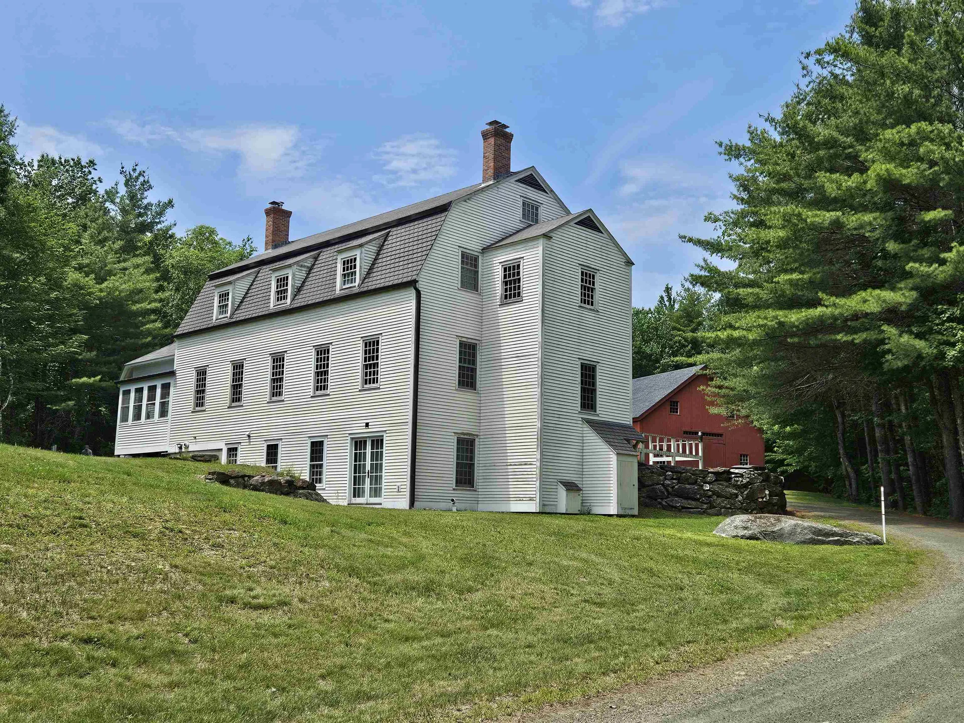 1502 King Hill Road New London NH 03257