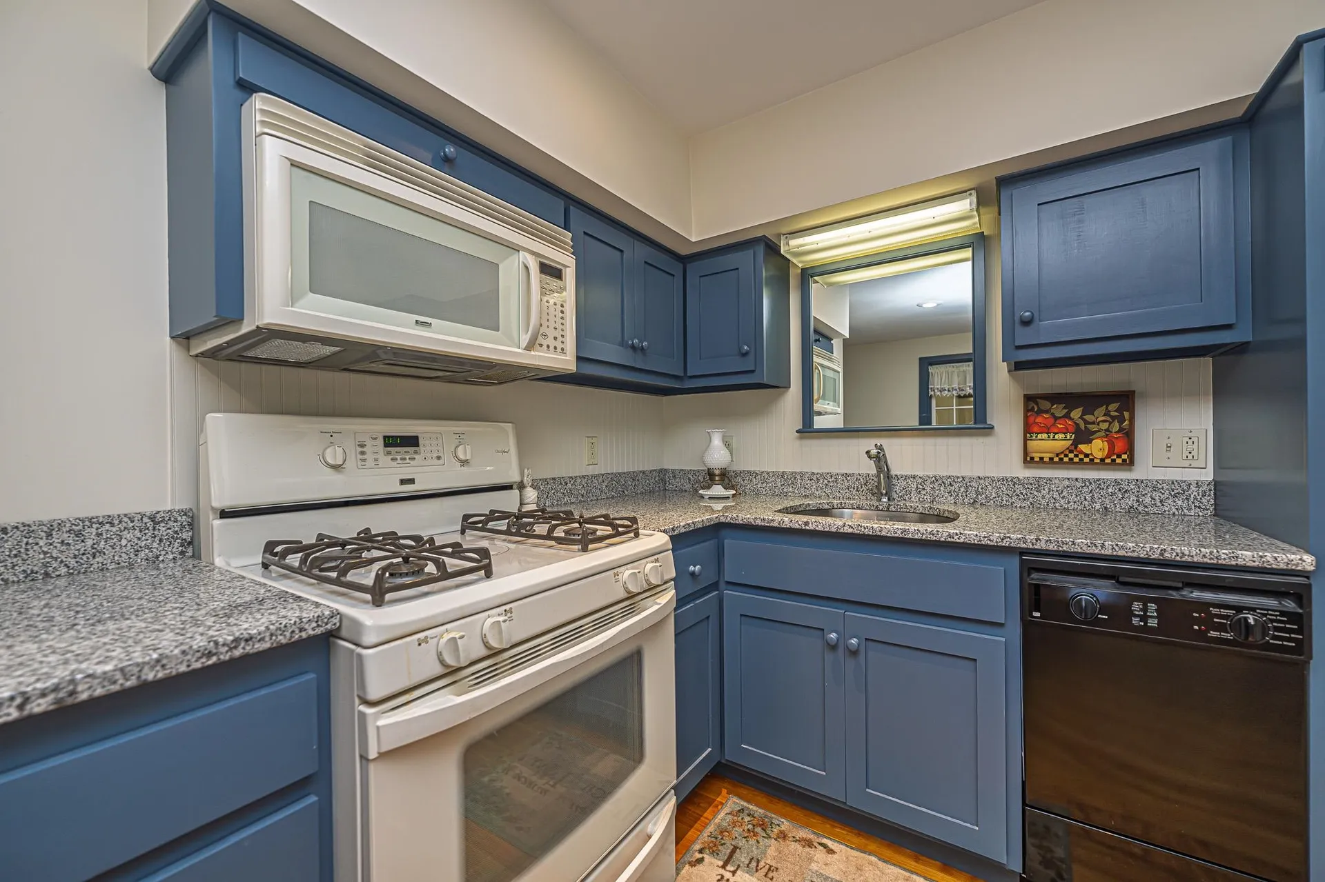 1502 King Hill Road New London NH 03257