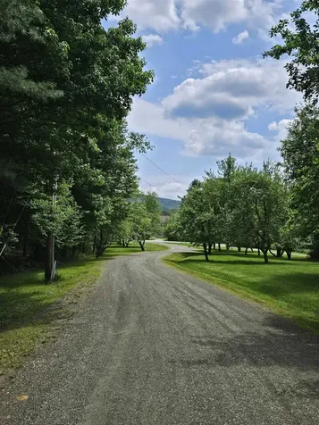 1502 King Hill Road New London NH 03257