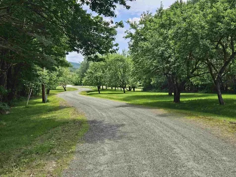 1502 King Hill Road New London NH 03257