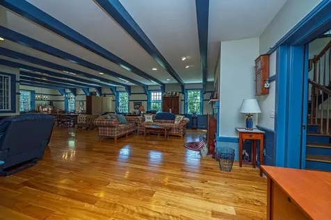 1502 King Hill Road New London NH 03257