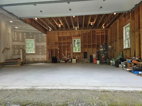 1502 King Hill Road New London NH 03257