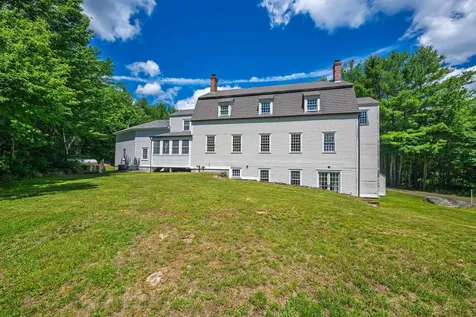 1502 King Hill Road New London NH 03257