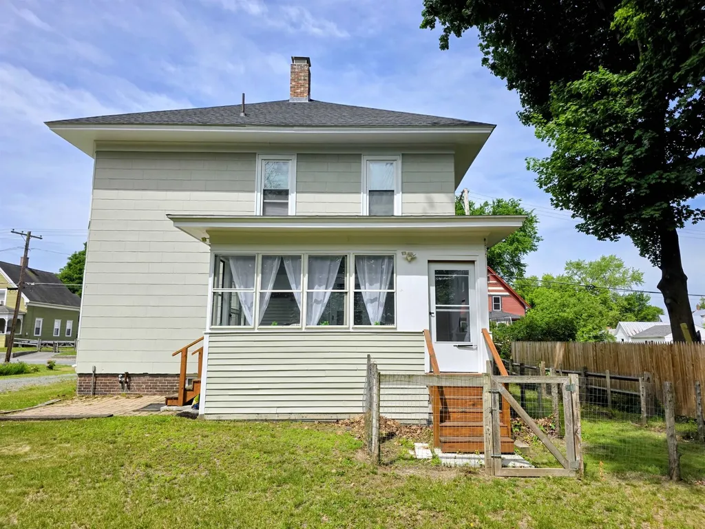 32 Smith Street Haverhill NH 03785