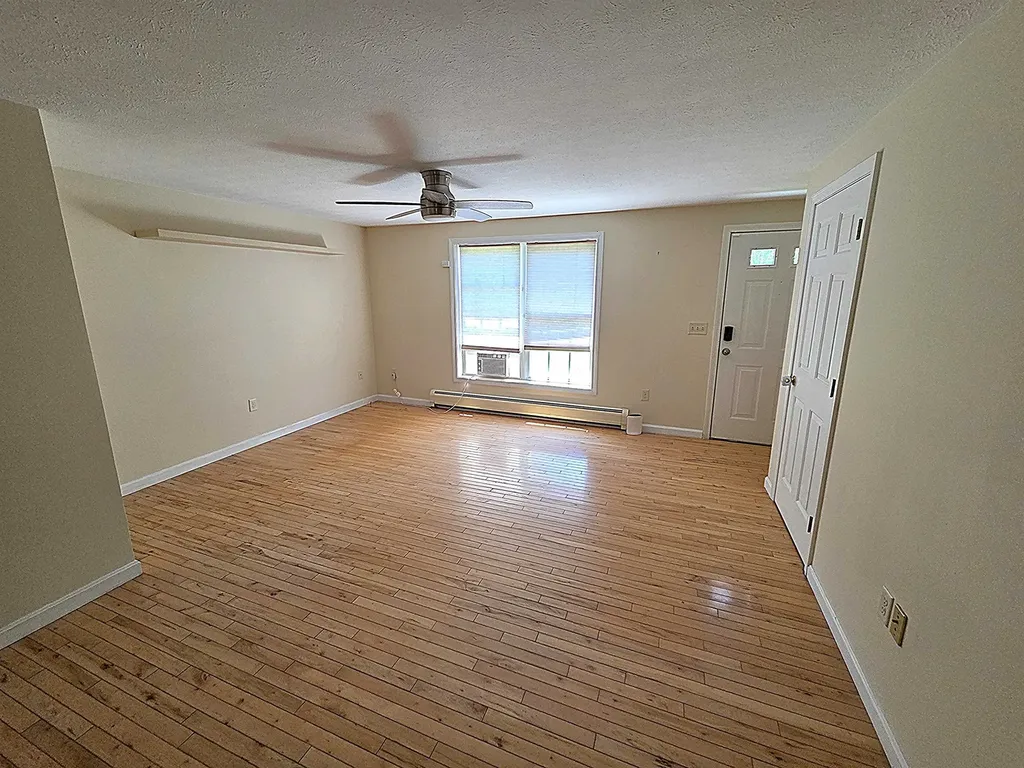 17 Winwood Drive Barnstead NH 03225
