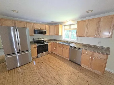 17 Winwood Drive Barnstead NH 03225