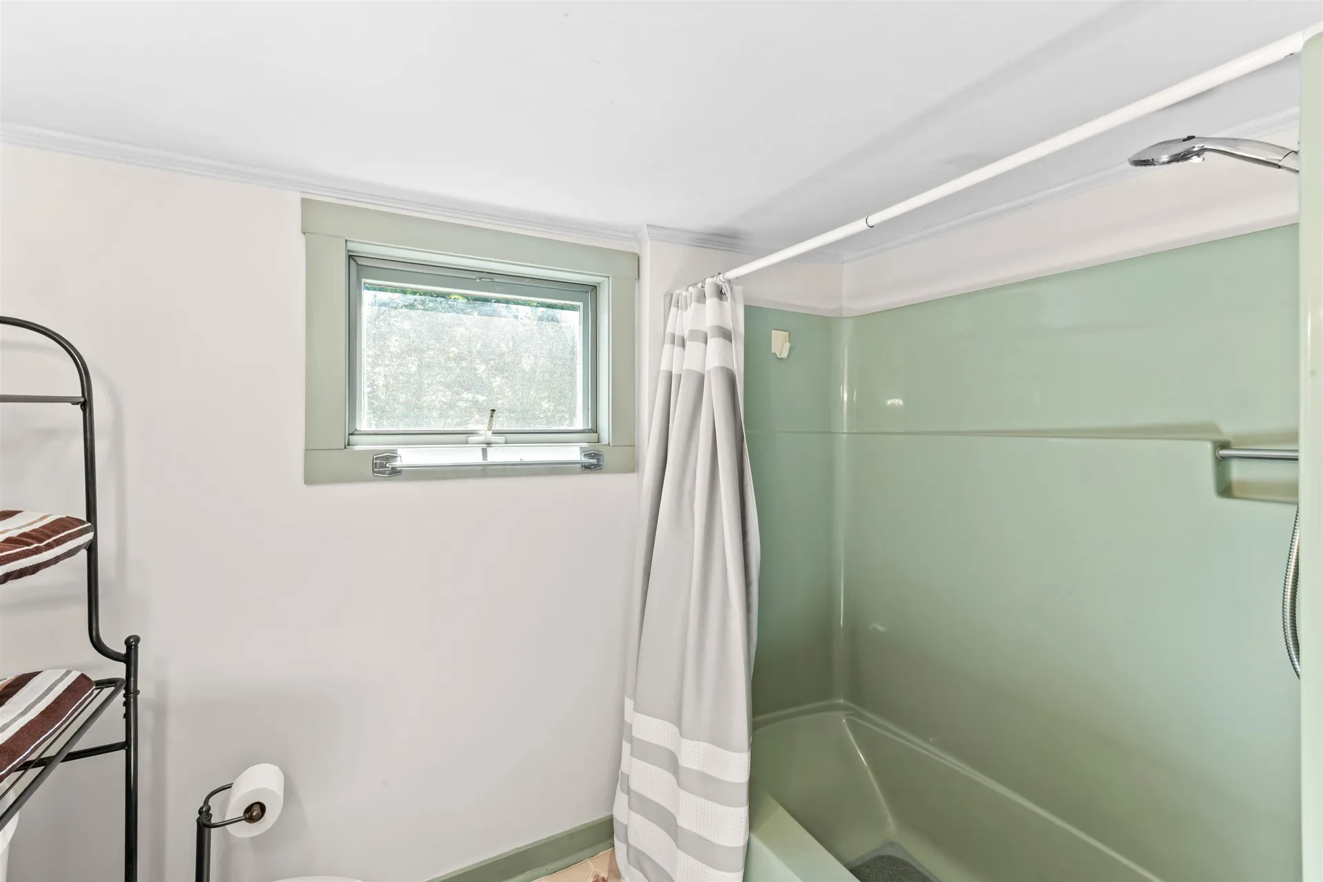 173 Tamworth Road Tamworth NH 03886