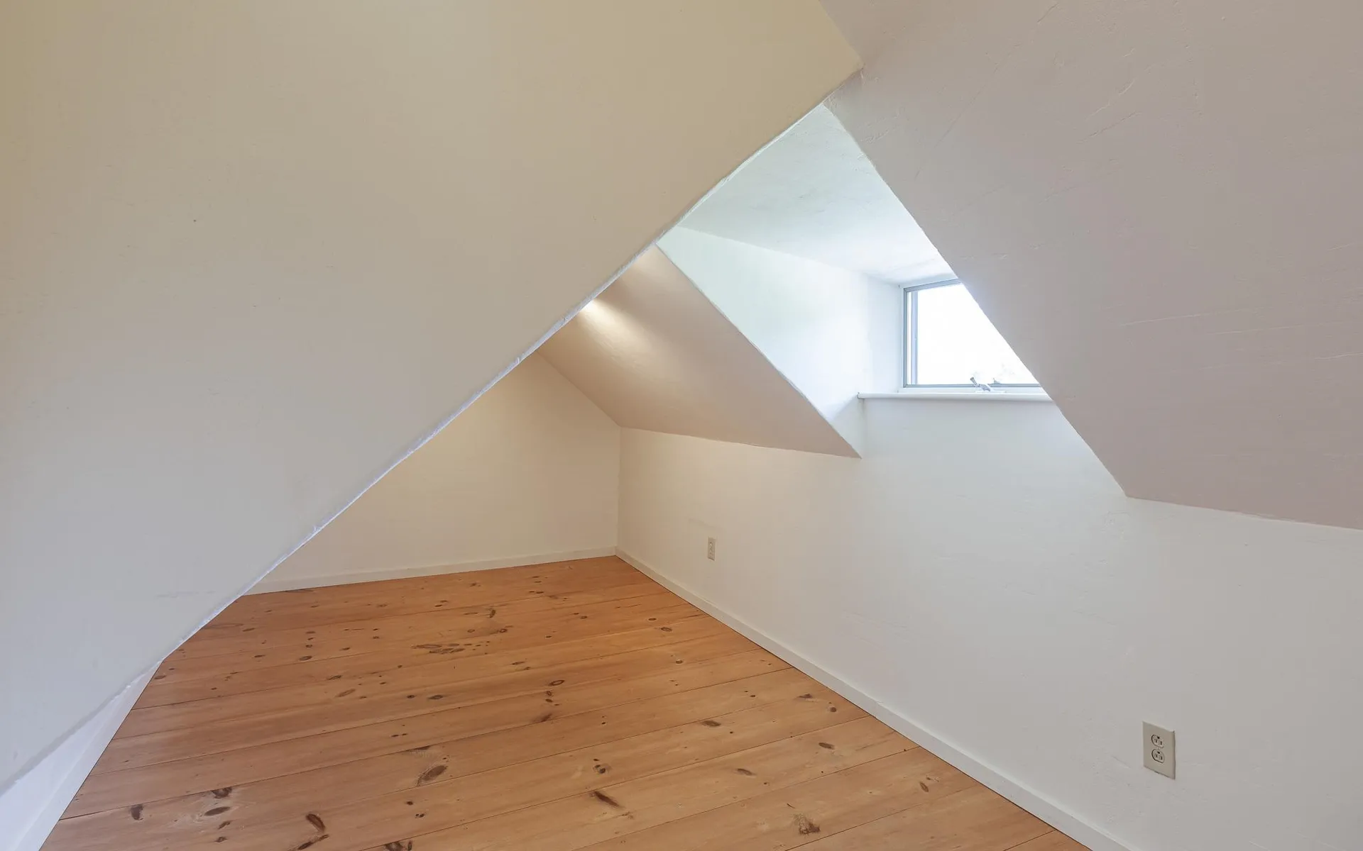 25 Orchard Lane Gilsum NH 03448