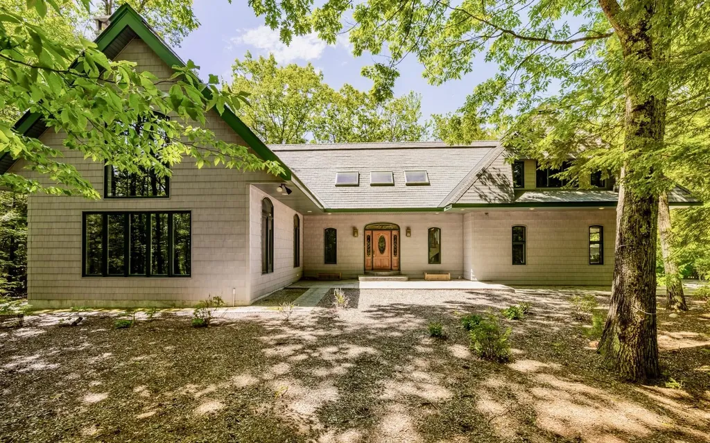 44 Fox Run Road Sunapee NH 03782