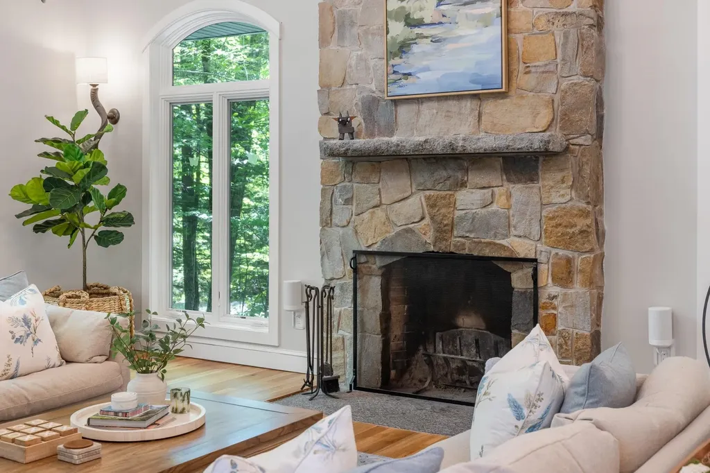 44 Fox Run Road Sunapee NH 03782