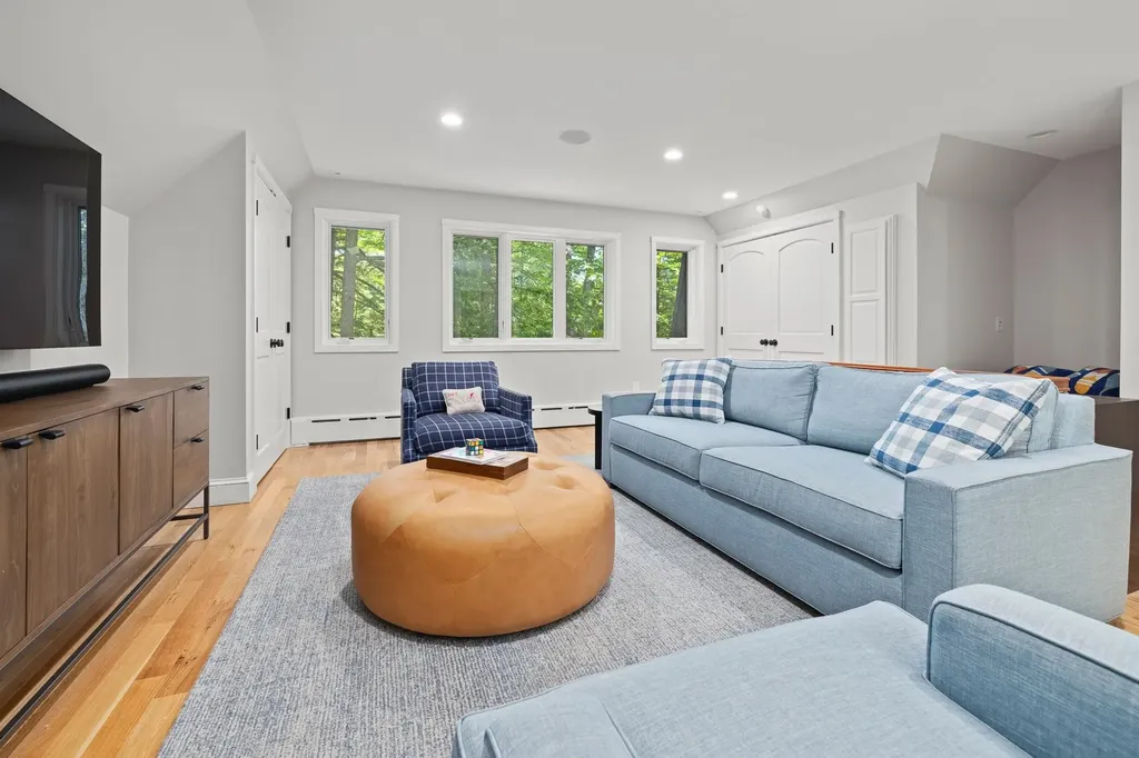 44 Fox Run Road Sunapee NH 03782
