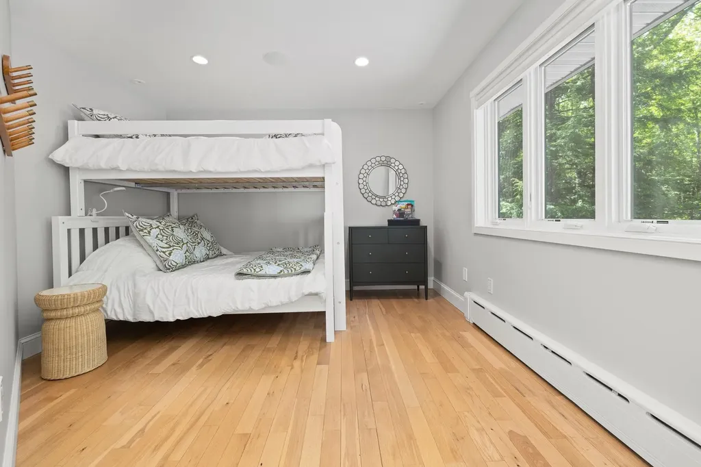 44 Fox Run Road Sunapee NH 03782