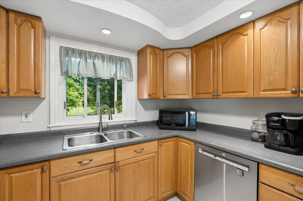 1280 Goffstown Road Manchester NH 03102
